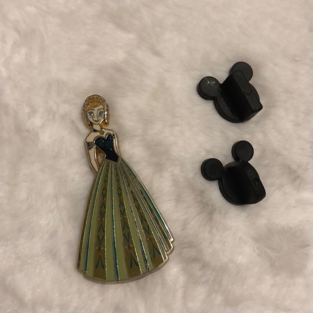 Disney Anna Trading Pin Frozen